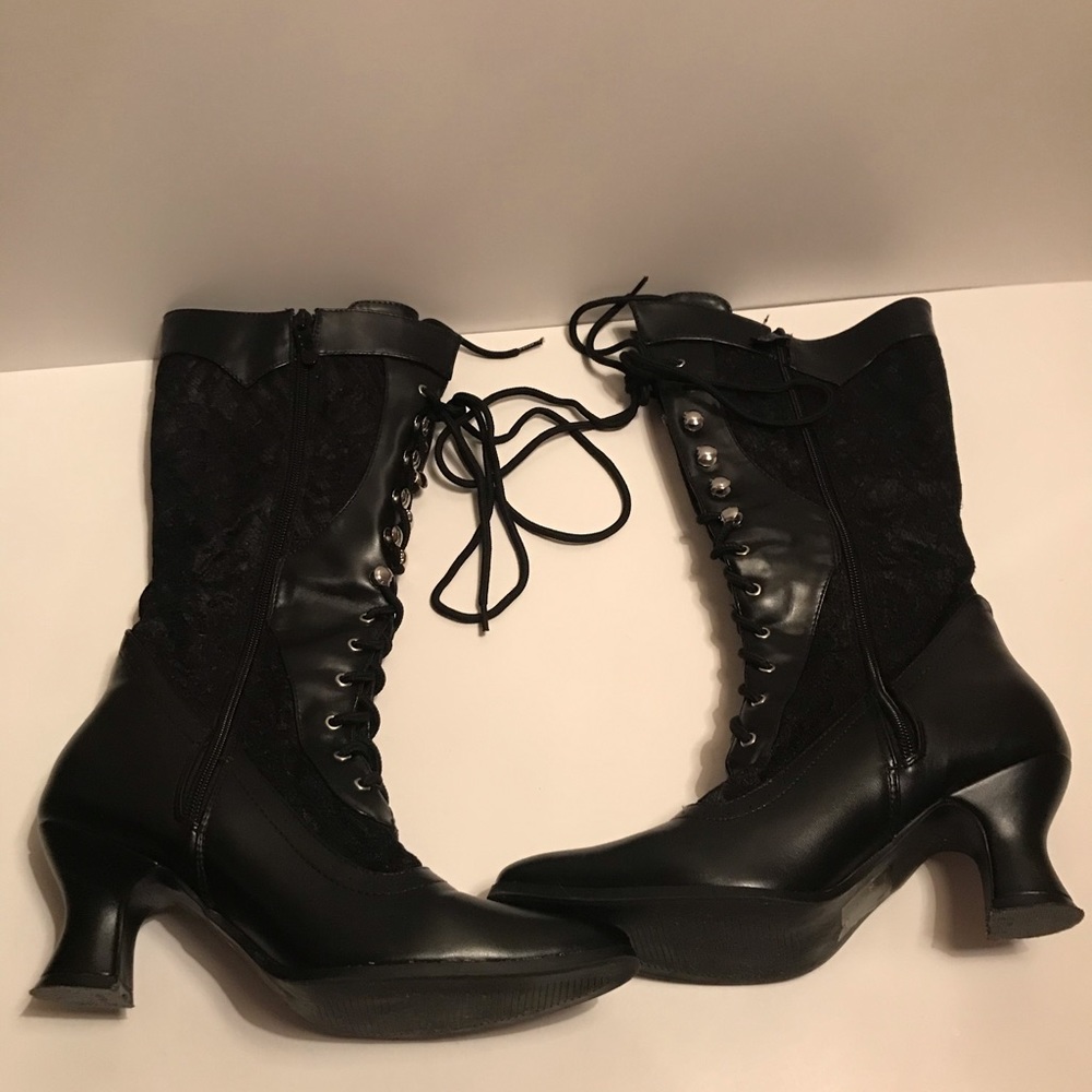 Ellie Size 7 Women’s Rebecca 2.5” Heel Boots